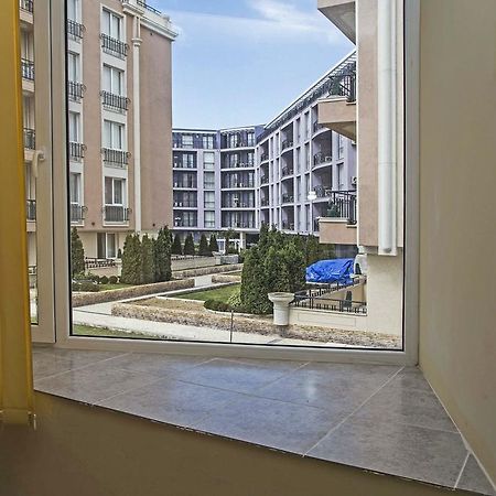 Aqua Blue Apartments Сонячний Берег Екстер'єр фото